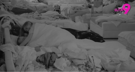 ŽESTOK INTIMNI ODNOS PROBUDIO SVE CIMERE! Odveo u krevet 14 godina mlađu, a sada se oglasio njegov otac! 