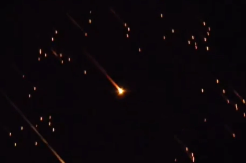 IMA MRTVIH! Iran krenuo u brutalnu osvetu, kiša projektila zasula Tel Aviv, stravični snimci (VIDEO)