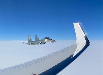 RUSKI LOVAC UPAO U NATO ZEMLJU! Borbeni avion uleteo u vazdušni prostor EU