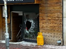 DRAMA U CENTRU BEOGRADA Ubačena zapaljiva naprava u restoran (FOTO/VIDEO)