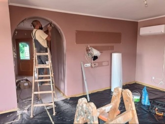 I bela boja luksuz? Cene molera skočile do 10 odsto, evo računice za stan od 60 kvadrata