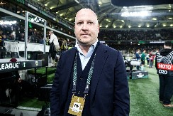 POBESNEO "U mojoj zemlji kažu..." Marko Nikolić doživeo promračenje zbog sudije