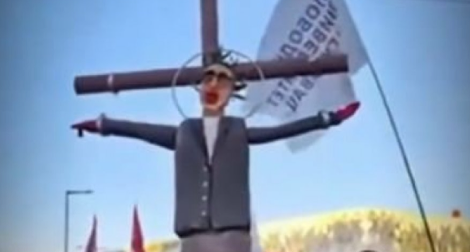 Blokaderima ništa nije sveto! Usred posta ponovo satanizam, bez poštovanja Boga i pravoslavlja! 