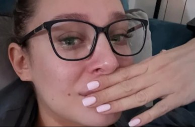 "ZAGLAVLJENI SMO, DECA NISU SA NAMA" Luna i Marko proživljavaju pakao: "Otkazan nam je let" 