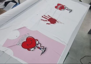 EVO GDE SE ŠTAMPAJU BLOKADERSKI SLOGANI! Skandal! Štampali dresove za Hrvate i hvalili se!