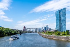 Evropska centralna banka sprema odstupnicu? Kamatne stope rastu pre roka