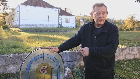 Velimir napravio vitraže koji krase državničke palate, dvorce na Baltiku, ali i brojne vile u Srbiji 