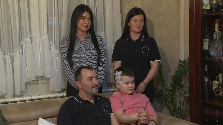 "ZAJEDNO SMO U BORBI ZA SRBIJU" Otac divnog dečaka Andreje daje snažnu podršku predseniku Predsedniče, porodica Knežević je uz vas!