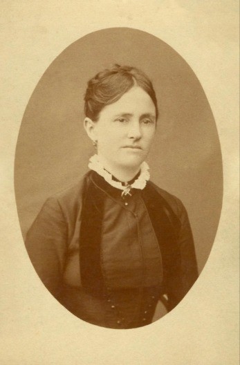 GENIJALKA - ROĐAKA JOVANKE BROZ: Ko je bila Teslina majka?