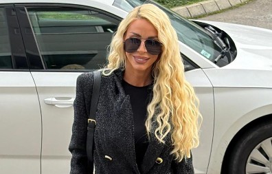 KABRIOLET U METALIK BOJI Voditeljka Pinka pokazala novu mašinu, od cene će vam se zavrteti u glavi! (FOTO)