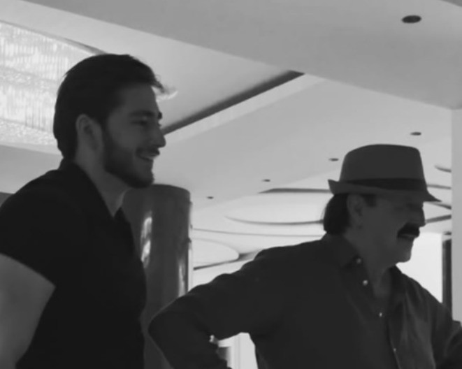 U VILI NA SENJAKU SE BAJRAM SLAVIO DO JUTRA Ona je Harisu Džinoviću sve, ali nije došla, sin Kan se nije odvajao od oca