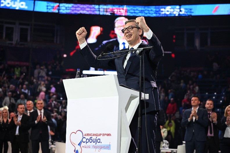 A POBEDA TEK SLEDI! Vučić: Pozivam sve da 29. izađete na izbore i da ih pobedimo pošteno!