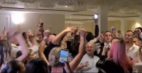 NAŠ PEVAČ ODBIO DA PEVA ZA 100.000 EVRA! Njegov kolega u šoku: "Koja budala, nekad je pevao za 50 maraka"