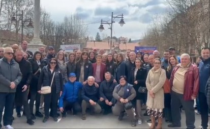 DA LI VERUJETE BLOKADERIMA ILI SVOJIM OČIMA? Koga ima više - kome narod daje podršku?