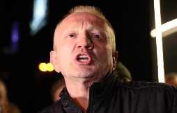 BLOKADERSKI RAT BUKTI Žestoko se posvađali sa Đilasom, sad ga i otvoreno nazivaju DEBILOM (FOTO)