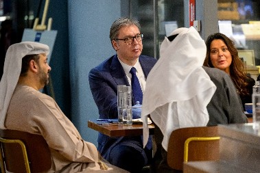 VUČIĆ U UAE: Prvi evropski i treći svetski lider koji je posetio Emirate od početka rata