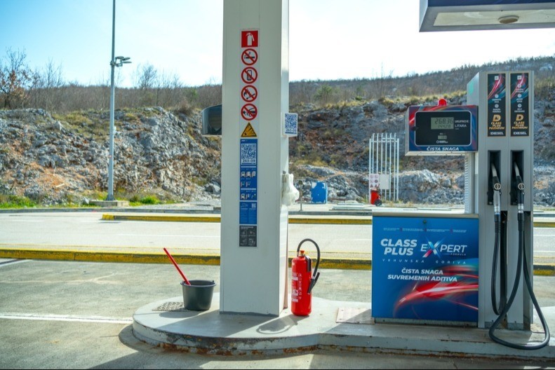 Jedna pumpa zatvorena, druga radi skraćeno - Hrvatska se suočava sa nestašicom goriva