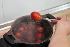 OVO SU NAJPOPULARNIJE TEHNIKE Evo kako sve možete ofarbati jaja za Uskrs