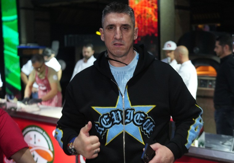 NIJE MU DUGO bilo potrebno Kristijan Golubović uhvaćen u kolima sa rijaliti učesnicom! (FOTO)