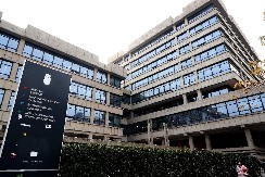 UMRO POSLE ZUBARSKE INTERVENCIJE U BEOGRADU Inspekcija zatvorila ordinaciju