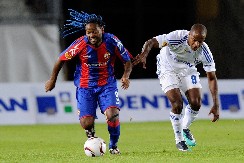 KRAJ NESTVARNE KARIJERE Igrao protiv Zvezde, postao simbol CSKA iz Moskve, ima šestoro dece sa četiri različite žene, igrao sa Ronaldinjom, a sada je "Ljubav" okačio kopačke o klin