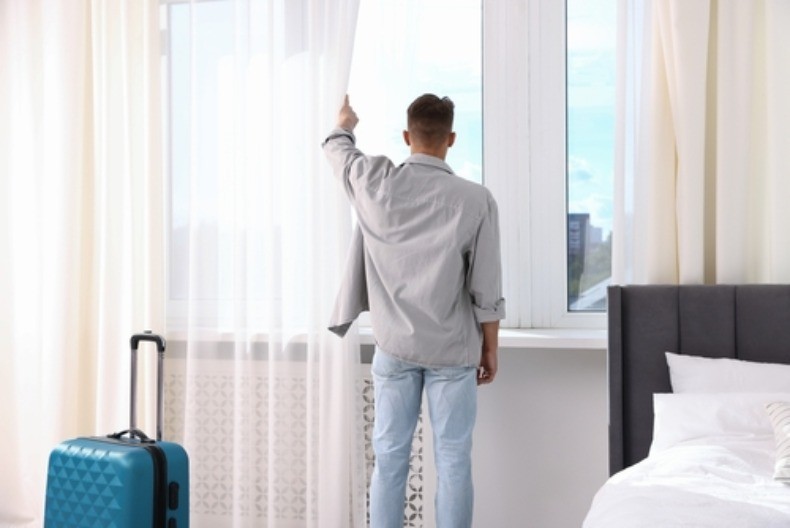 ČIM UĐETE U HOTELSKU SOBU, URADITE OVO Poznati lekar otkriva sjajan trik