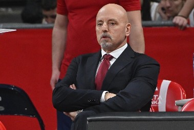 ZNAMO GDE ŽELIMO DA BUDEMO Saša Obradović se oglasio pred jako bitnu utakmicu Zvezde