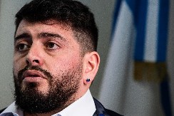 BOG I ISUS NAPOLIJA Maradonin sin samo jednog čoveka vidi kao Dijegovog naslednika 