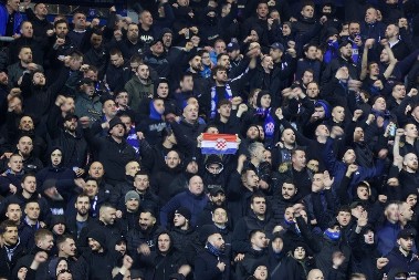 UZNEMIRUJUĆE Isplivao video snimak mučenja člana Torcide, čitav region na nogama zbog haosa navijača