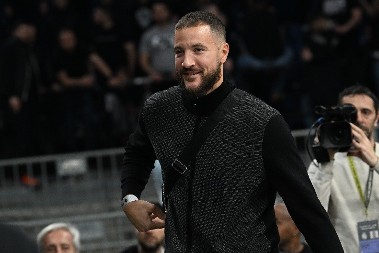 "GROBARI" U TRANSU Žofri Lovernj u Areni na utakmici Partizana i Asvela 