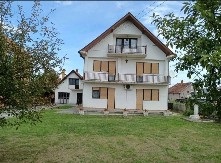 "Neću da živim kod njegovih, ni na spratu, ni u dvorištu": Srbin objavom napravio haos na mrežama!