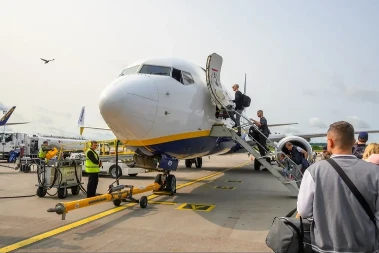 Izbegnite neprijatnosti, kazne, pa čak i zatvor - nekoliko stvari koje nikada ne bi trebalo da radite u avionu