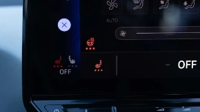 AKO VAM SE OVA LAMPICA UPALI – ODMAH GASITE AUTO! Vozači ovo ignorišu, a kvar može da vas košta BOGATSTVO!