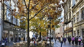 BEOGRAD POD OPSADOM POLENA! Ljudi na ulici plaču, kijaju i jedva dišu!