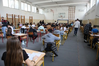 VAŽNO UPUTSTVO ZA SVE OSMAKE Ovo će im olakšati upis u srednje škole! 