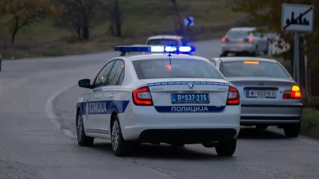 PRETUKLI TAKSISTU, SLOMILI MU LOBANJU Užas u Zaječaru, uhapšeni mladići 