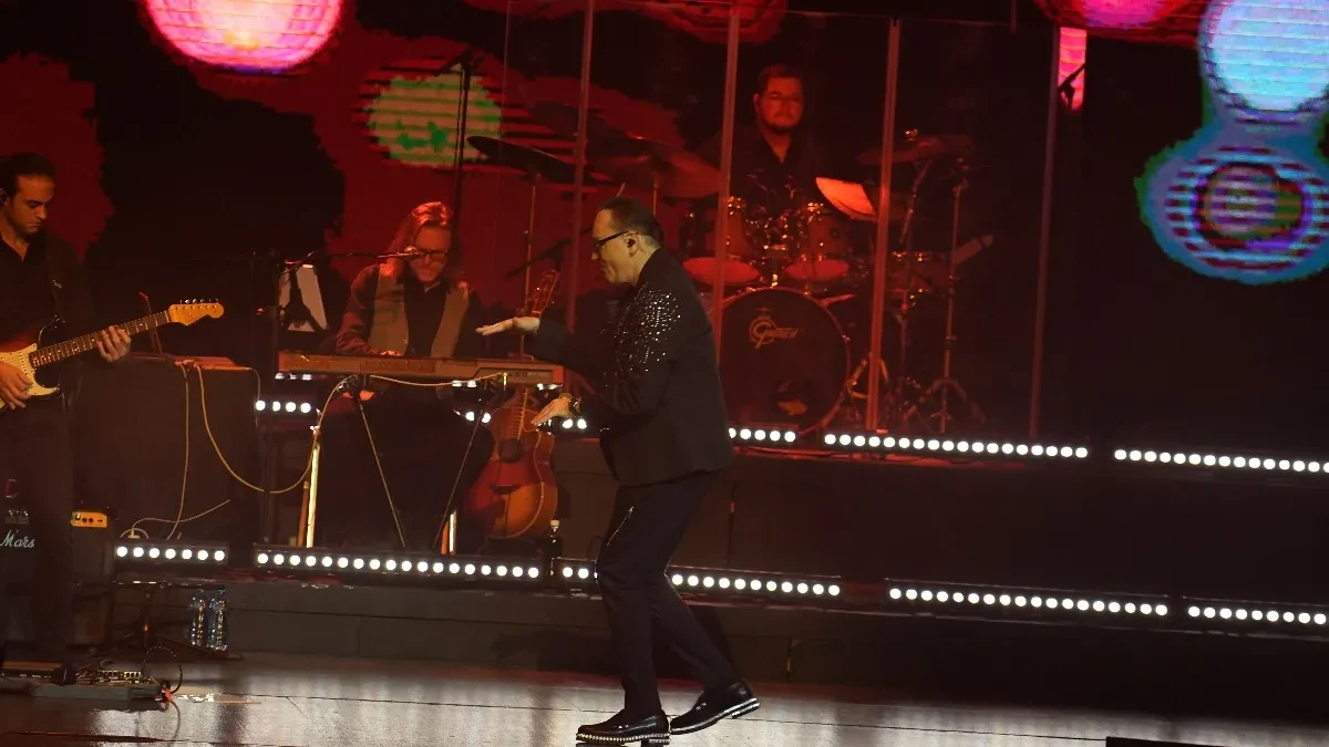 "POMEŠALI SU ME SA KOLUMBIJSKIM NARKO BOSOM" Pevač uhapšen u Nemačkoj: "Zbog greške policije 2 dana sam bio zatvoren"