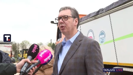 "NEMA LAKIH IZBOGA, POŠTOVAĆEMO VOLJU NARODA" Vučić o lokalnim izborima 