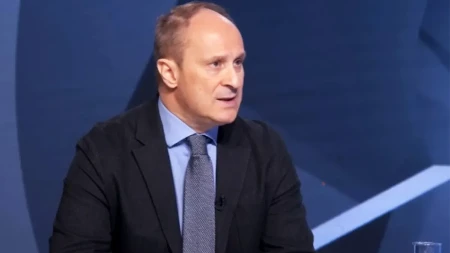 ŠOK U VST! Stamenković optužen da je slagao Ustavni sud i glumio „većinu“ – sednica nije ni održana!