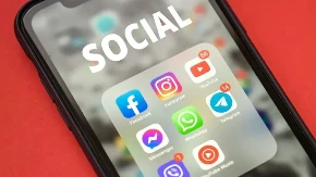 Gugl i Meta proglašeni krivim - milioni za odštetu 