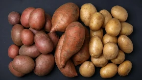 Jedinstvena kriza drma Evropu - krompira ima toliko da proizvođači plaćaju da ga se reše