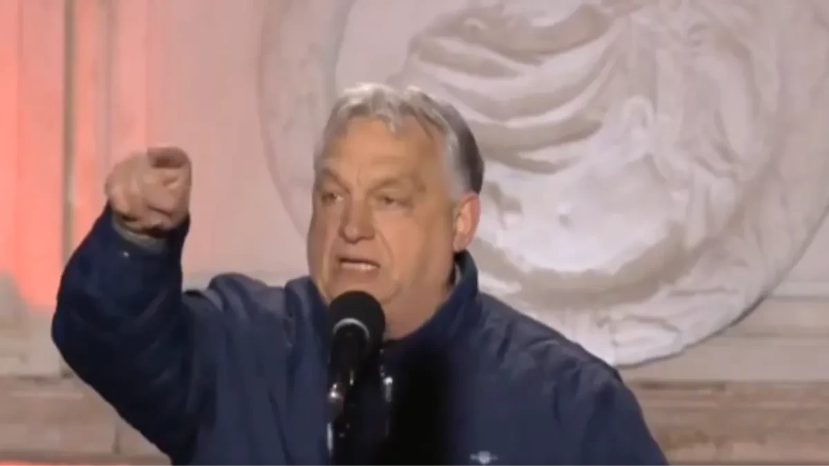 DRAMA U MAĐARSKOJ! Upali na Orbanov skup, premijer ih poklopio pred svima (VIDEO)