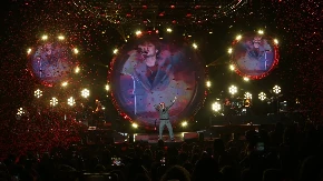 NA PINKU JE NE VIĐAMO VIŠE, A KUMOVALA JOJ JE MILICA Pevačica došla na koncert Jakova, pa sve iznenadila