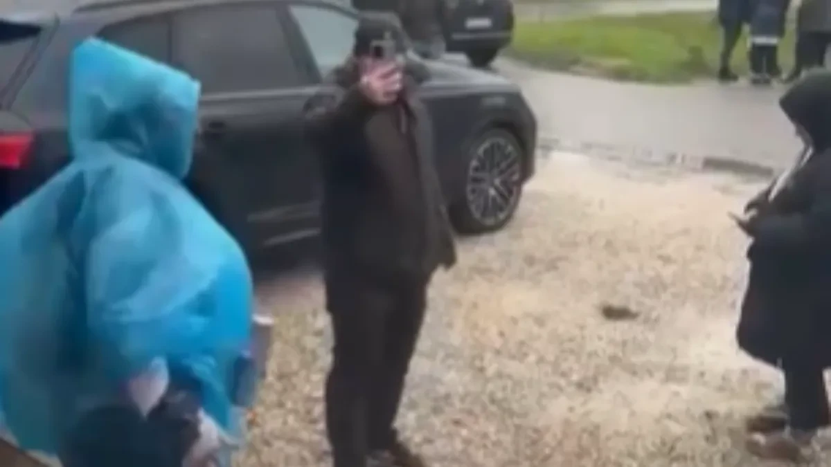 ŠTA RADE OVO?! Ako ste mislili da ste sve videli, blokaderi će vas sada razuveriti (VIDEO)