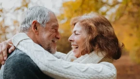 SUPRUŽNICI PROSLAVILI 70 GODINA BRAKA, MUŽ KONAČNO OTKRIO SVOJU TAJNU "Radim to već 7 decenija"