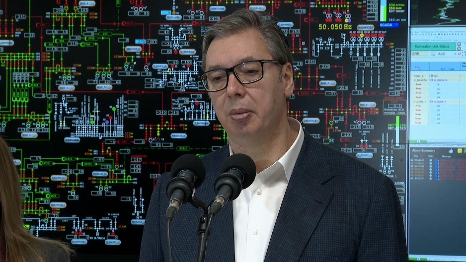 VUČIĆ SE OBRAĆA JAVNOSTI Predsednik Srbije obilazi EMS