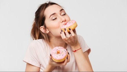 SLATKO PA SLATKO Nutricionisti otkrivaju kako da sprečite stalnu potrebu za nezdravom hranom, ovo je spas!