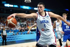 "STAVIĆU ZVEZDU KAO PRVU" Jović prognozirao učesnike fajnal-fora Evrolige i oduševio "delije"