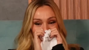 "PLATILA SI DA TI ĆERKA IZGLEDA KAO LUTKA NA NADUVAVANJE" Strašan udar na našu pevačicu