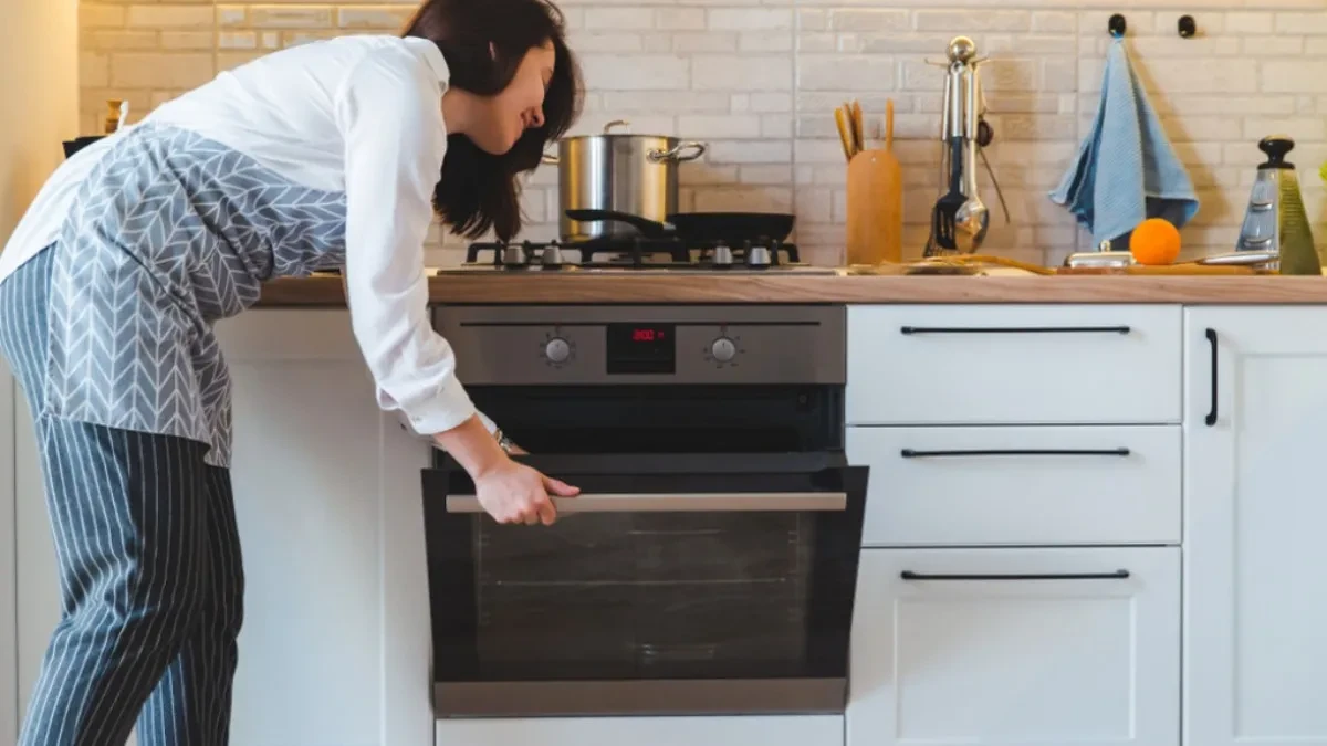 Svi prave ovu grešku sa rernom: Račun za struju raste, a da ne znate zašto